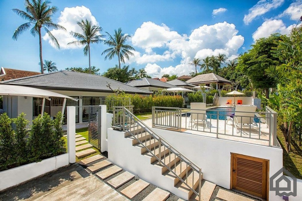 Modern Villa with Shared Pool, Long Term Rental, Koh Samui