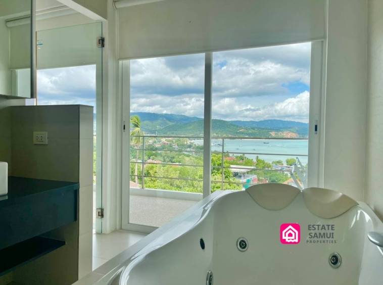 spa bathtub with sea views