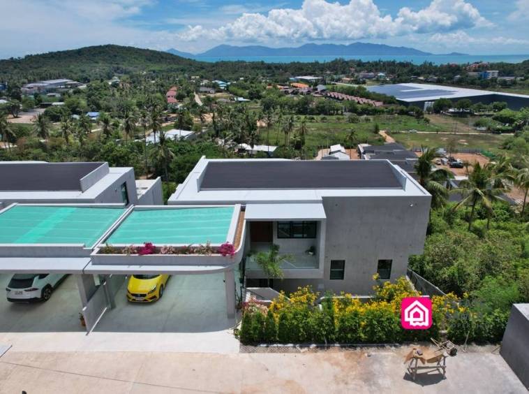 spacious seaview villa for sale