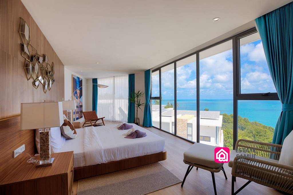 bedroom sea views