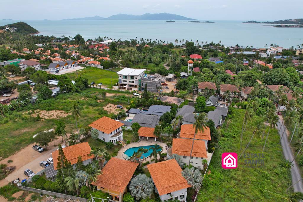 garden villa with shared pool