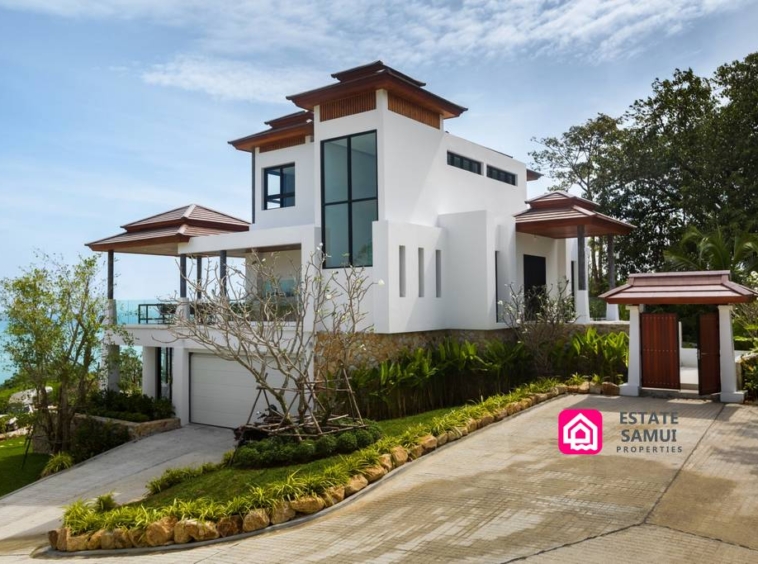 luxury beachside villa for sale