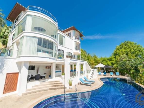 Spacious Modern Sea View Villa For Sale